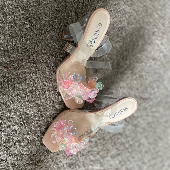 Pastel color block heals , brand new - Picture 1 of 3
